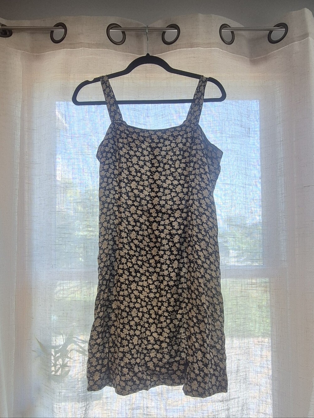 Tailor B. Moss Black and Cream Floral Sundress